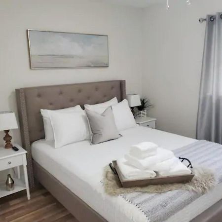 Sophisticated Dania Beach Suites Near The Beach Exterior photo