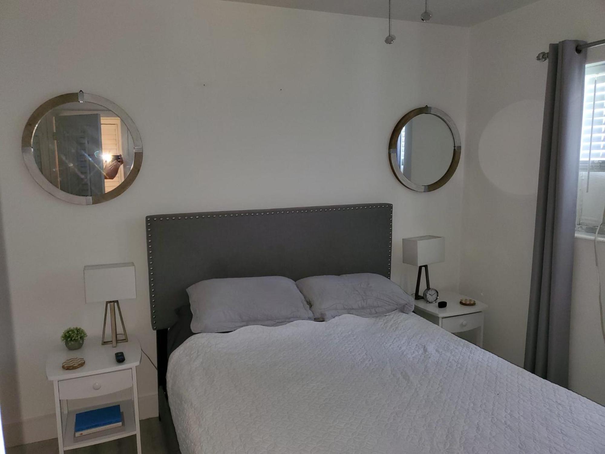 Sophisticated Dania Beach Suites Near The Beach Exterior photo